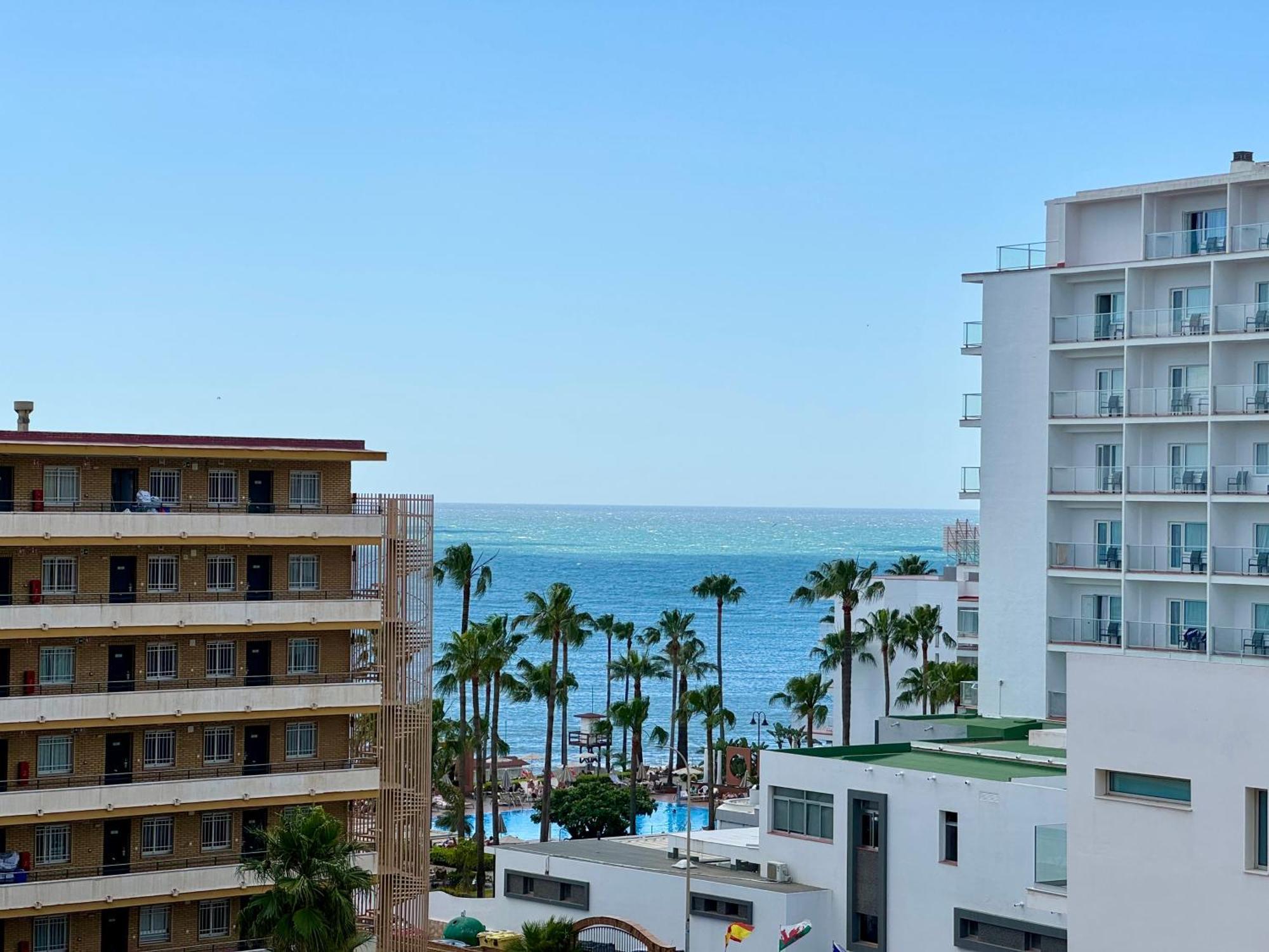 Апартаменты La Carihuela A 150 Metros De La Playa Con Espectaculares Vistas Торремолинос Экстерьер фото