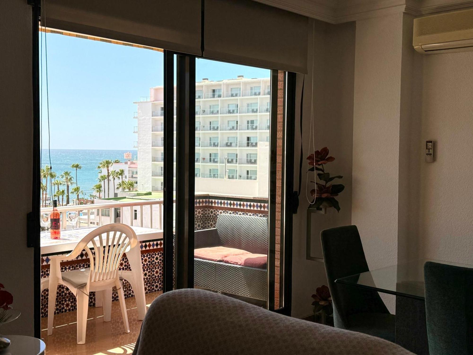 Апартаменты La Carihuela A 150 Metros De La Playa Con Espectaculares Vistas Торремолинос Экстерьер фото