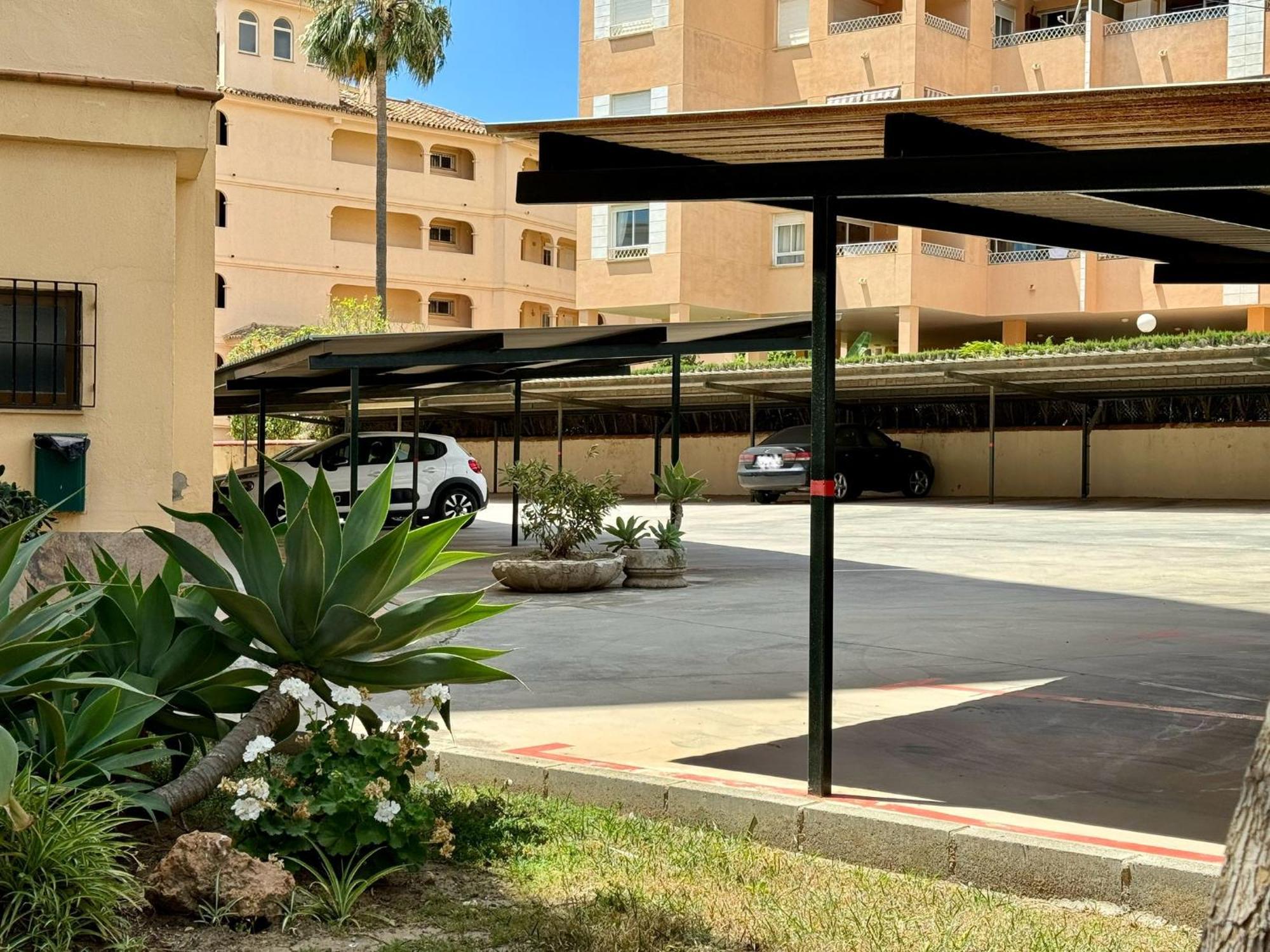 Апартаменты La Carihuela A 150 Metros De La Playa Con Espectaculares Vistas Торремолинос Экстерьер фото